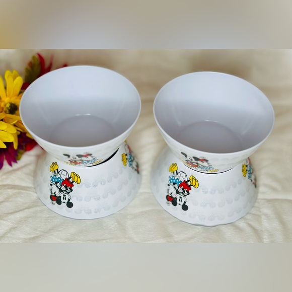 4 Disney Mickey Mouse & Minnie Melamine Soup/Salad/Cereal Bowls (BPA Free) NEW - Picture 2 of 7